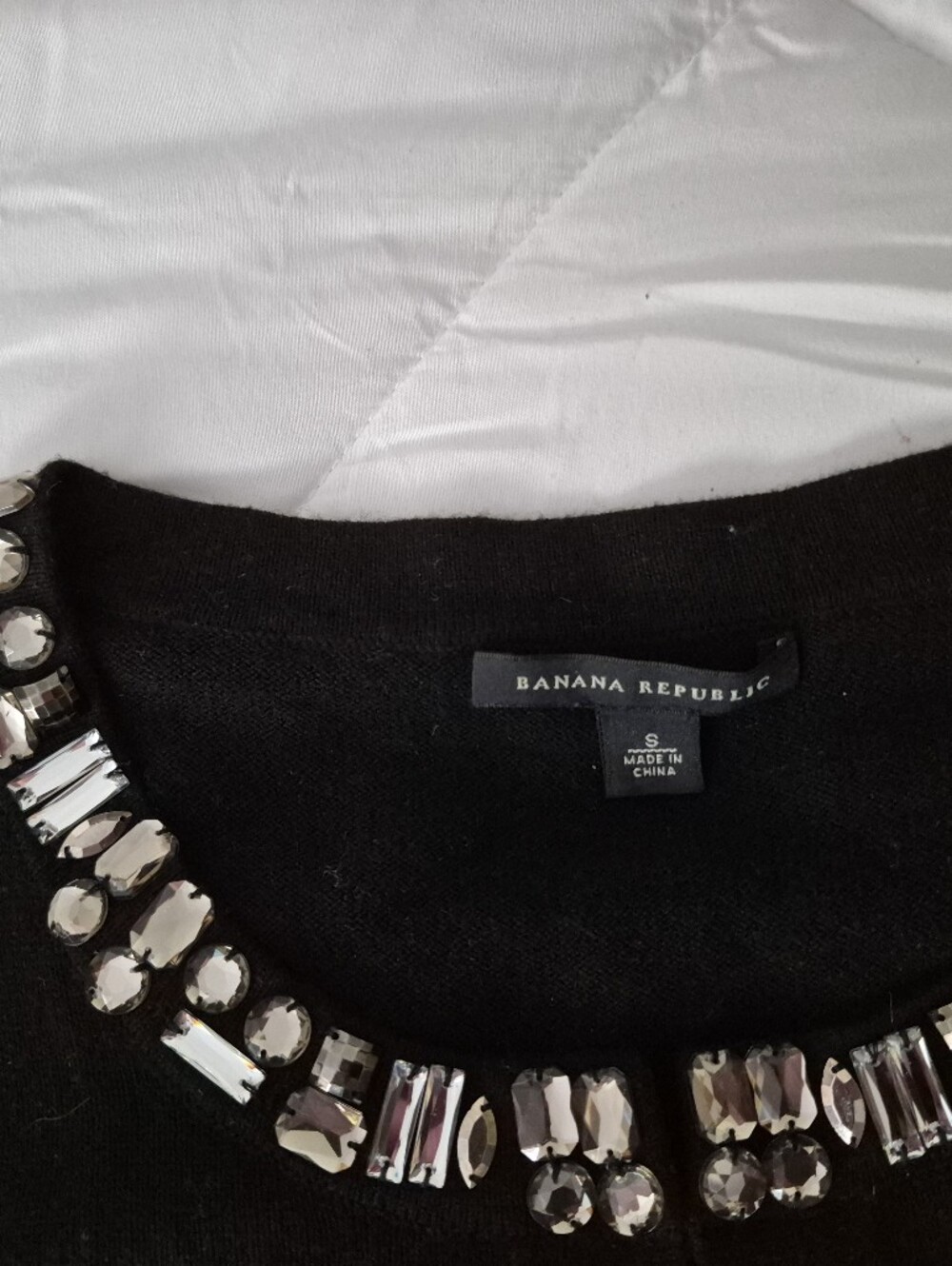 8 Items For Only $30 Banana Republic Black Jewel-Neck Crew Cardigan - Picture 2 of 3